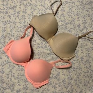Victoria’s Secret PINK push up bra 2 pack 34C